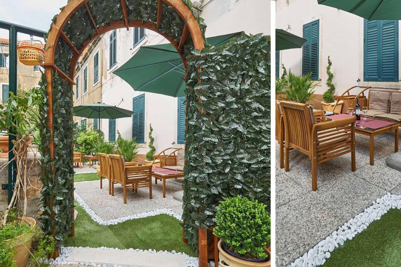 Mediteran With Garden Next To Beach And Old Town Ντουμπρόβνικ Εξωτερικό φωτογραφία